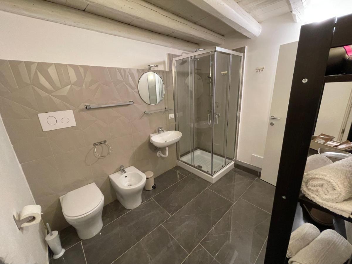 100 Passi Hotel Palermo Buitenkant foto